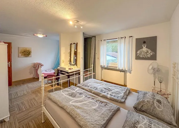 בית נופש Grosslangenfeld *